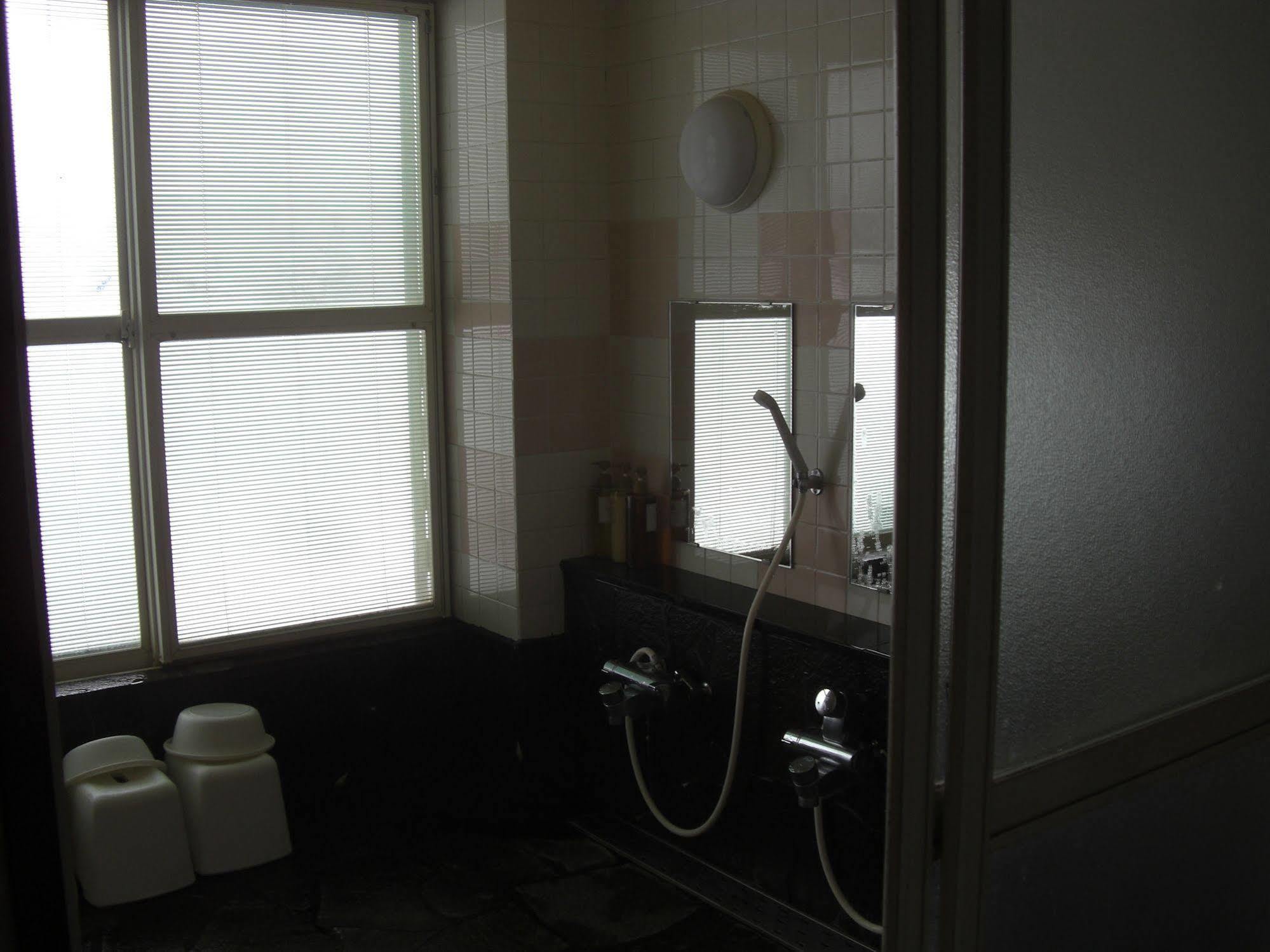Akakura Yours Inn Myoko Exteriér fotografie